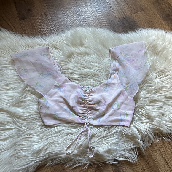 URBAN OUTFITTERS Flutter Sleeve Ruched Crop Top - Picture 3 of 4